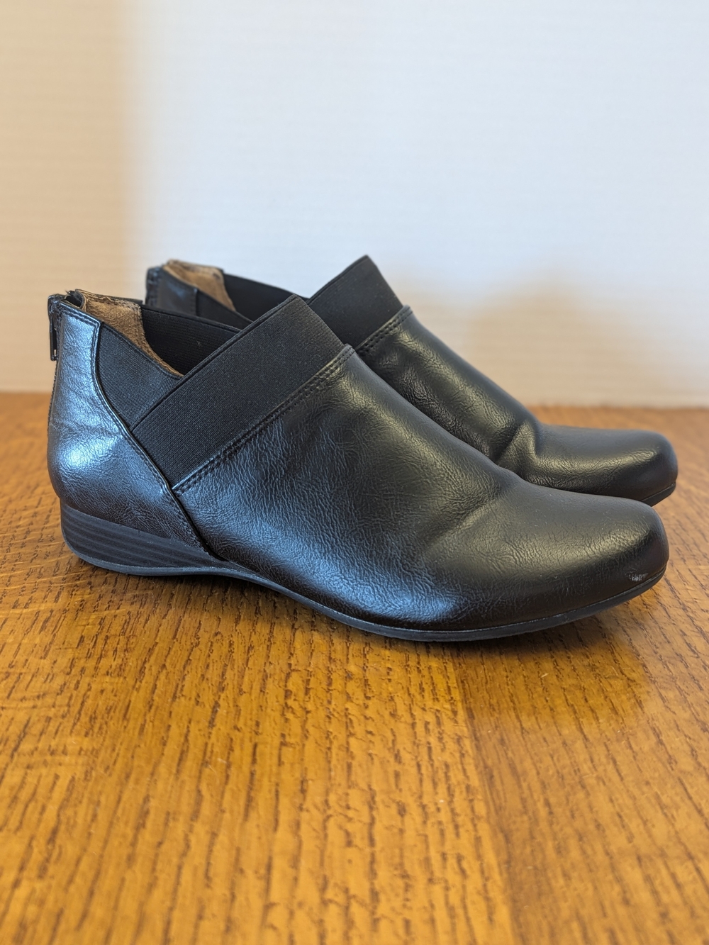 Abella True Comfort Boots Womens 8.5 M Ankle Booties Black Faux Leather Zipper